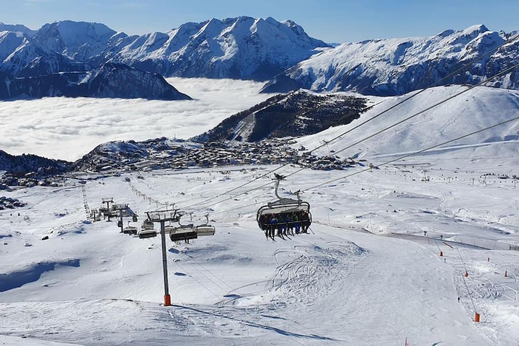 Pieds Des Pistes - Parking Couvert - Plein Sud Alpe d'Huez Exterior photo